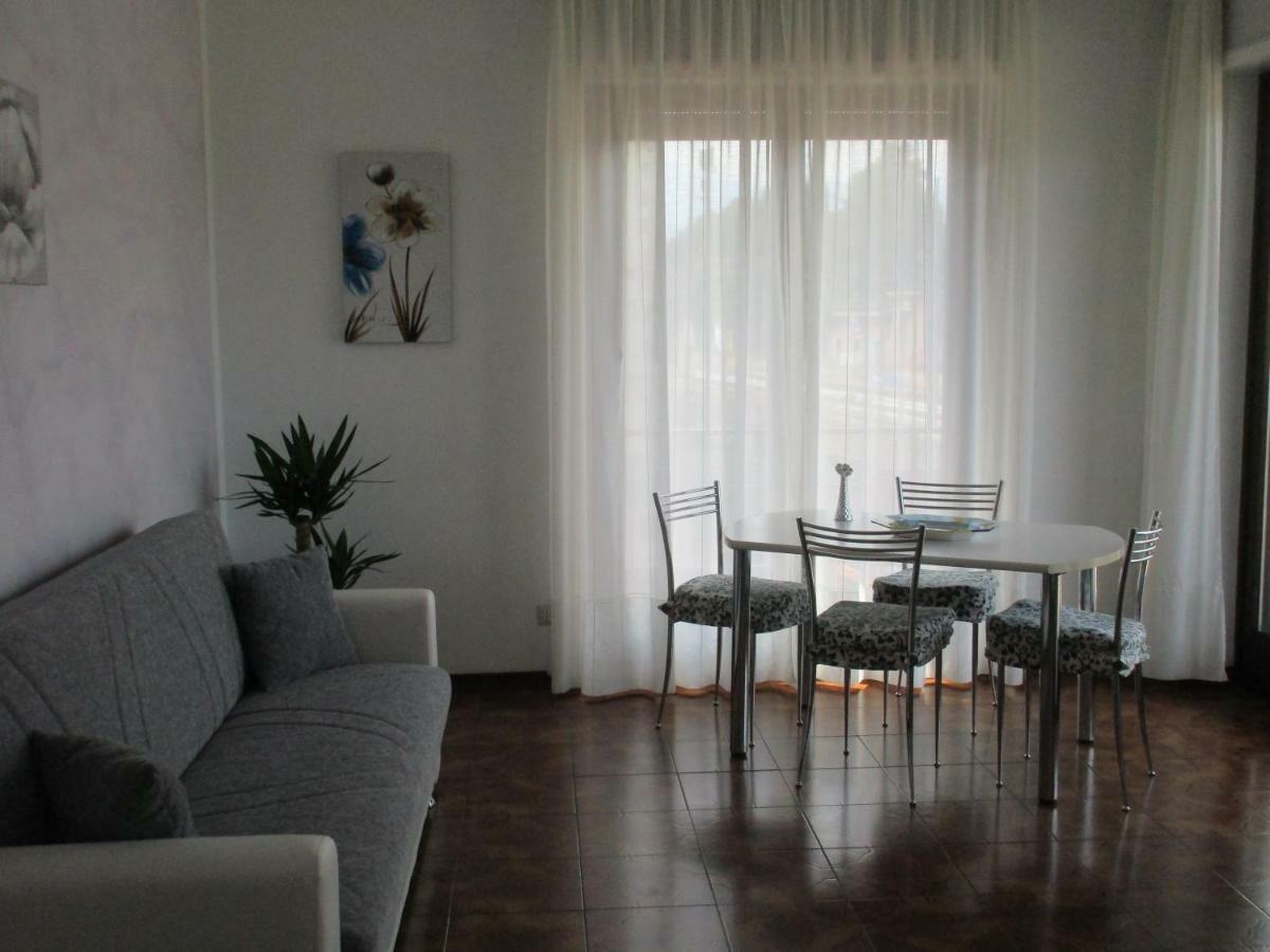 Red Rose Apartamento Stresa Exterior foto